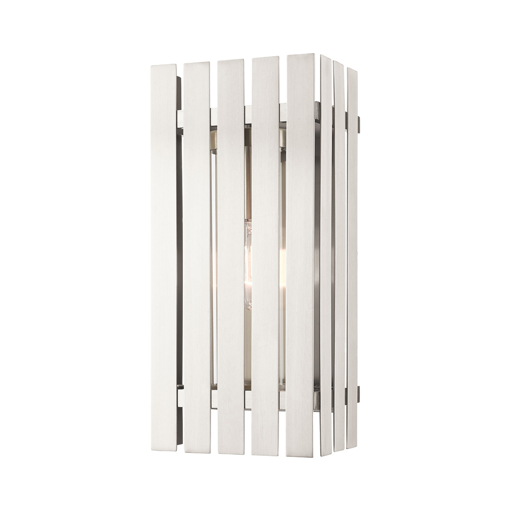 1 Lt Brushed Nickel Outdoor Wall Lantern